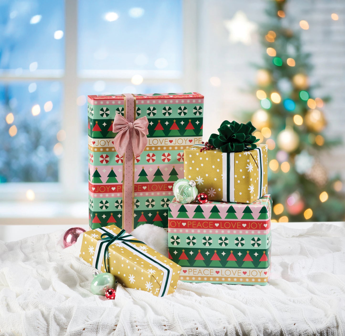 Peace, Love, Joy Reversible Roll